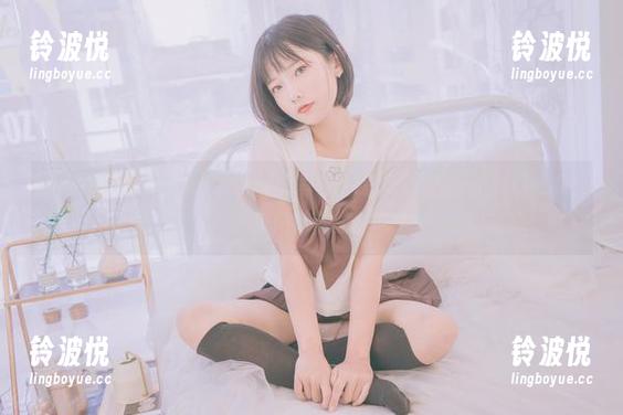 双马尾？Messie Huang的写真让我不禁想起了小时候的我，小姑娘样的。